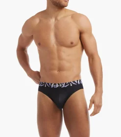 Sliq Brief